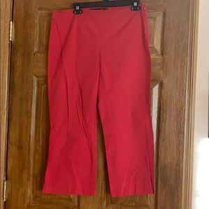 Gently worn. Capris pants